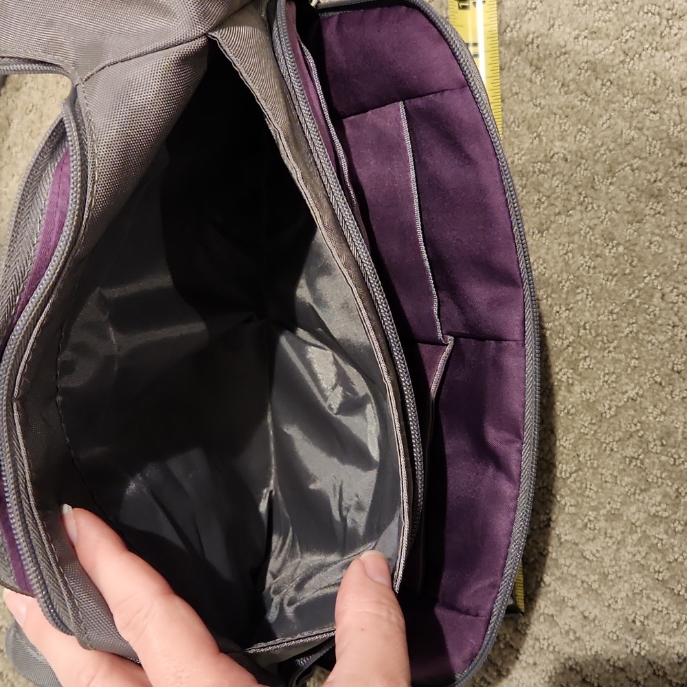 NEW TRAVELON Anti - Theft, Lightweight , Crossbody purse. NEW Grey TRAVEL PURSE - Picture 4 of 9